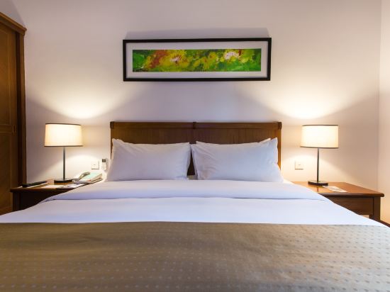 Holiday Inn Resort Batam Room Type - 1 Bedroom Suite 1 Queen Smoking