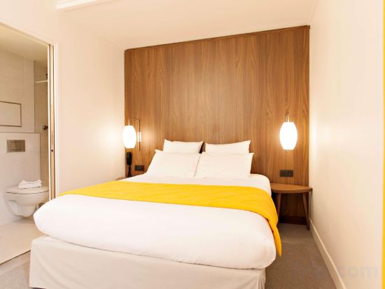 BEST WESTERN PLUS 61 PARIS NATION HOTEL Room Type - Classic Queen Room 