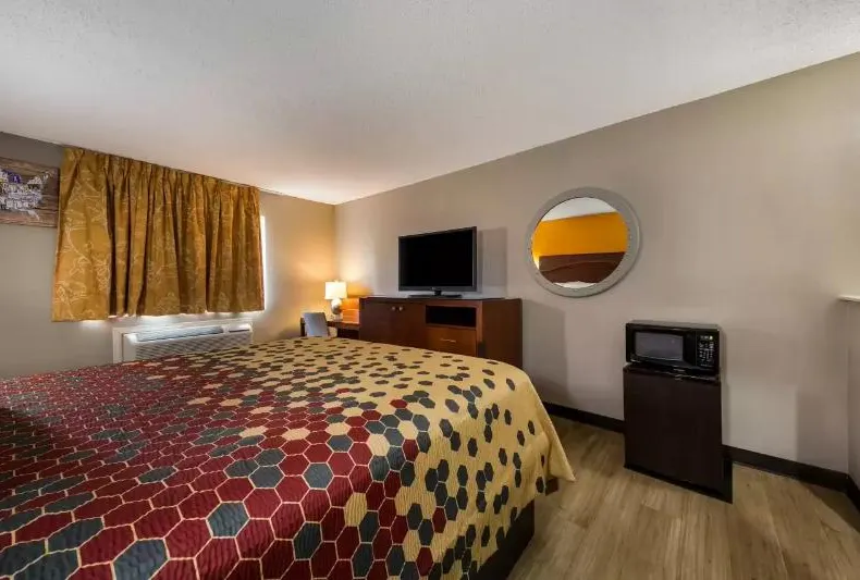 Express Inn & Suites San Antonio Near SeaWorld - Medical Center