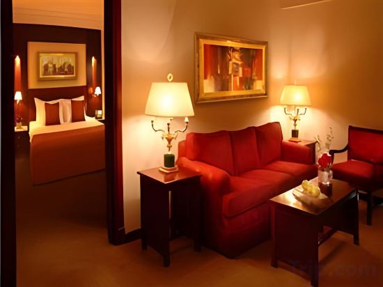 Safir Hotel Cairo - Tap to explore photos