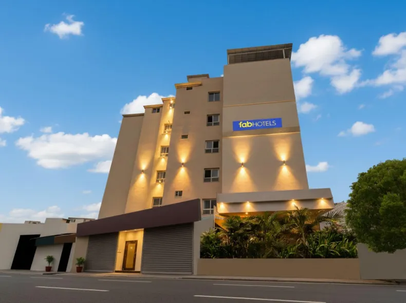 FabHotel Arastu Plaza - Nr Nampally Railway Station