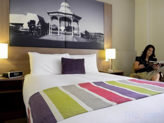 Grosvenor Hotel Adelaide by Accor Room Type - Superior Queen Room