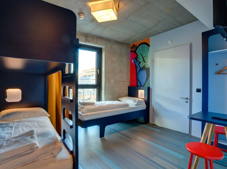 MEININGER Hotel Berlin East Side Gallery