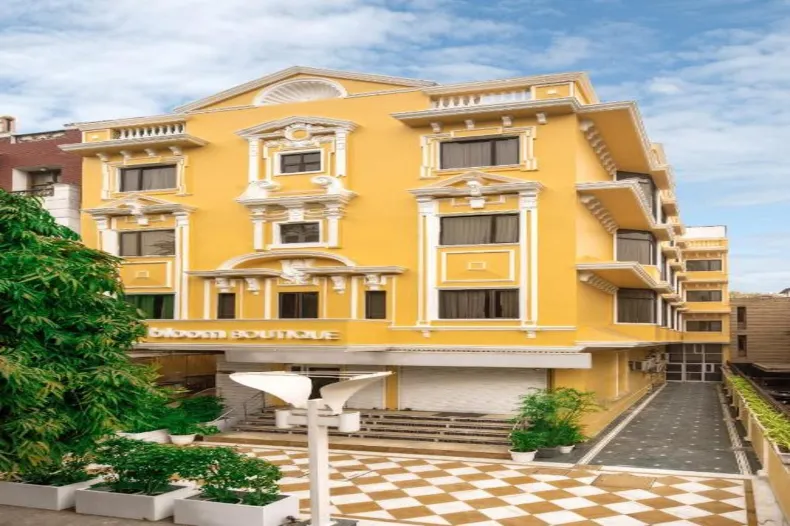 Bloom Boutique l GK-1