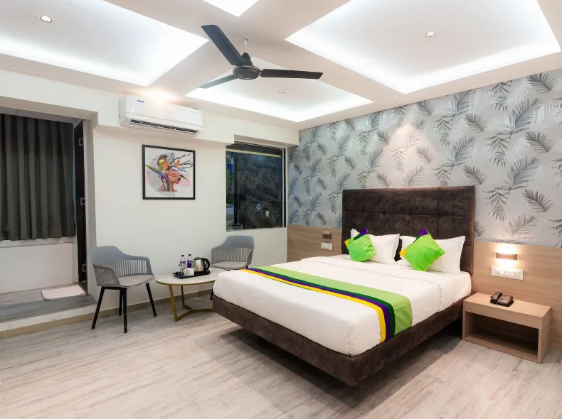 Treebo Cocostay, Hadapsar