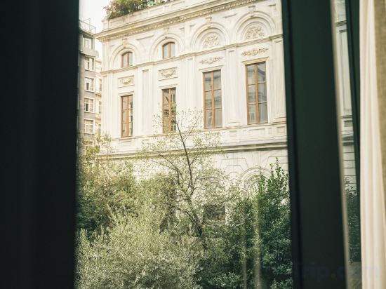 Soho House Istanbul Room Type - Small Room