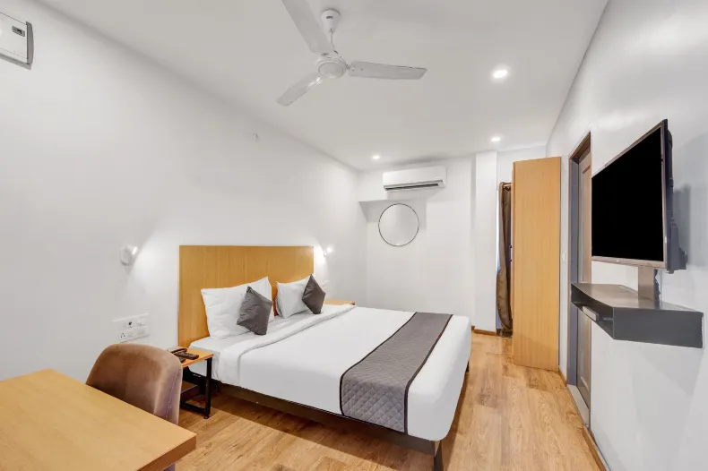 Upar Hotels Uthandi, ECR