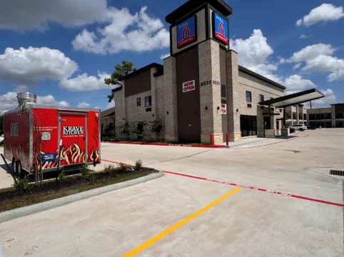 Studio 6 – Humble, Tx