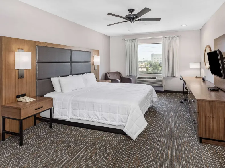 วินเกท บายวินด์แฮม ฮิวสตัน สนามบินระหว่างทวีปบุช