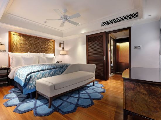 InterContinental Bali Resort by IHG Room Type - 1 King Premium Mezzanine Singaraja Space Access
