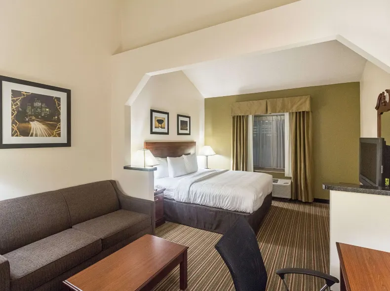 品質飯店及套房西追