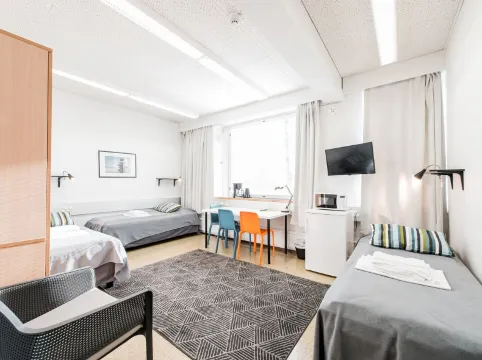 埃斯波奧塔涅米奧盧弗裏農旅館