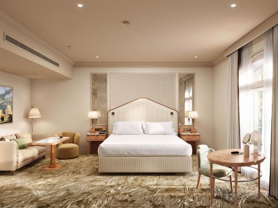 The Waldorf Hilton, London Room Type - Waldorf Executive King Room