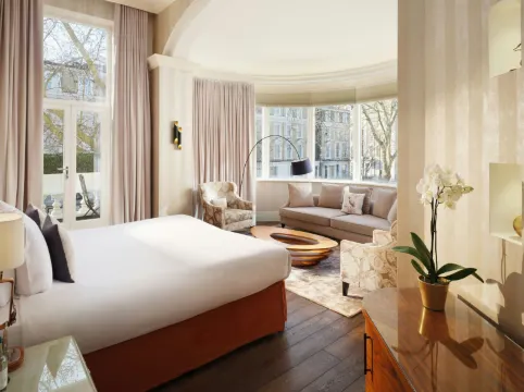 Hotel Xenia, Autograph Collection