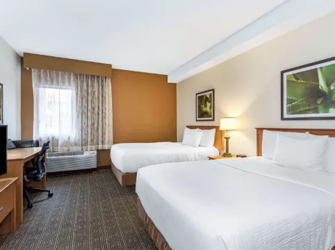 Baymont by Wyndham Orlando South