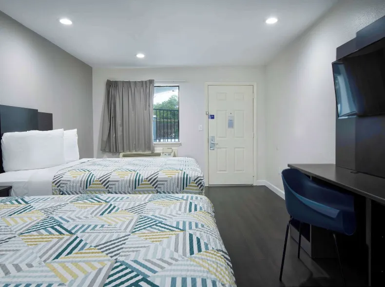 Motel 6 Houston, TX - I-10 West