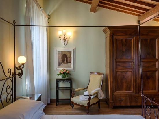 Hotel Mulino di Firenze, WorldHotels Crafted Room Type - Superior Triple Room with River View