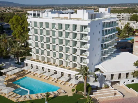 HM Balanguera Beach - Adults Only