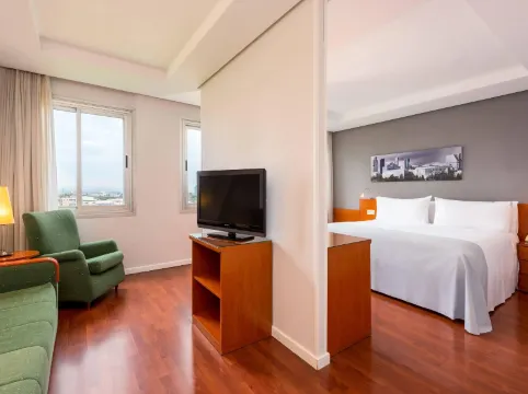 Hotel Madrid Chamartín Affiliated by Meliá