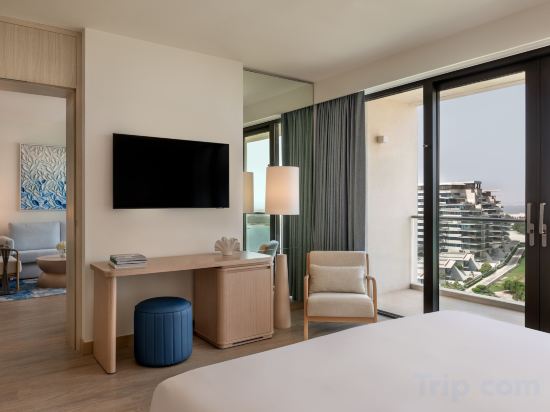 Crowne Plaza ABU DHABI - YAS ISLAND by IHG Room Type - 1 Bedroom Suite Plaza View Living Theme Park Access Crowne Plaza ABU DHABI - YAS ISLAND by IHG Room Type - 1 Bedroom Suite Plaza View Living Theme Park Access