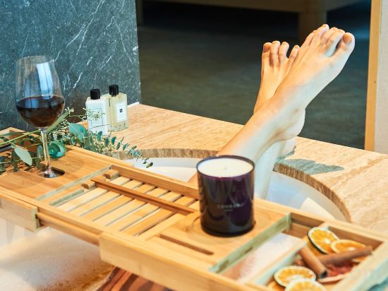 Conrad Seoul Room Type - Executive King Room - River View