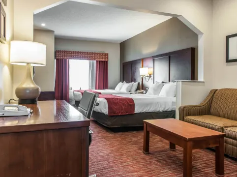 Comfort Suites