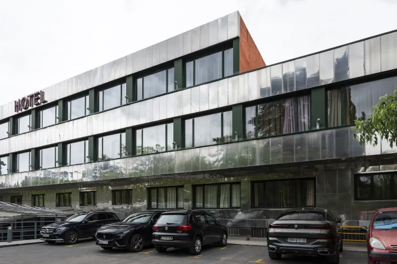 阿爾塔羅·索里亞·阿爾卡拉飯店-小宮殿