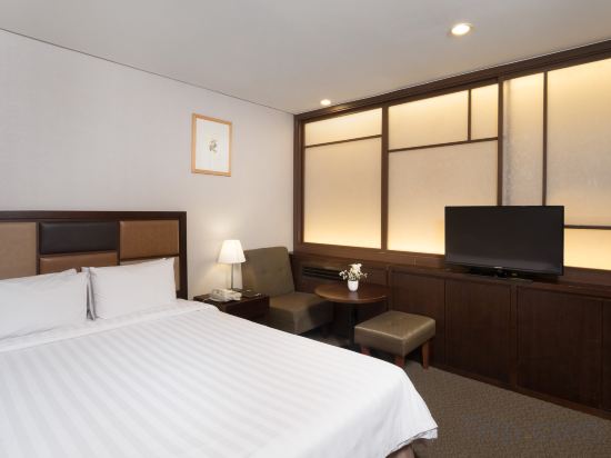 New Seoul Hotel - Tap to explore photos