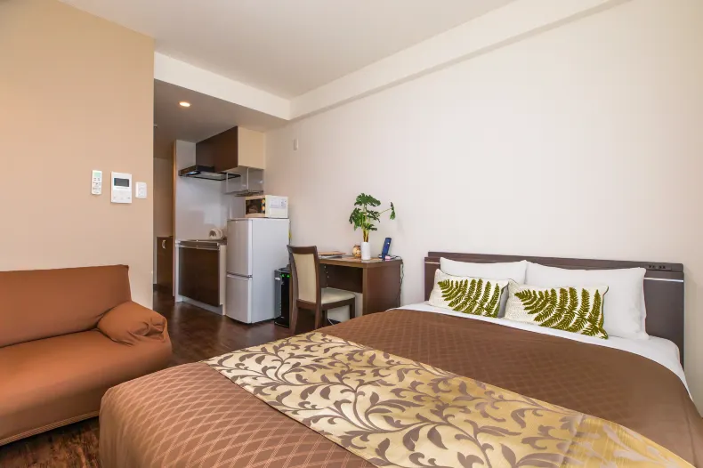 Mr.KINJO VIOLETTE Airport Front