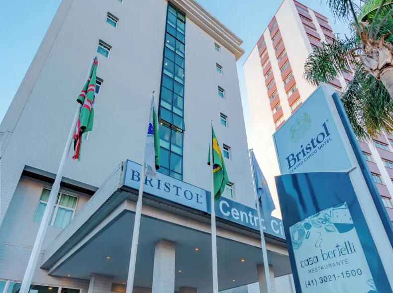 Bristol Centro Civico Curitiba