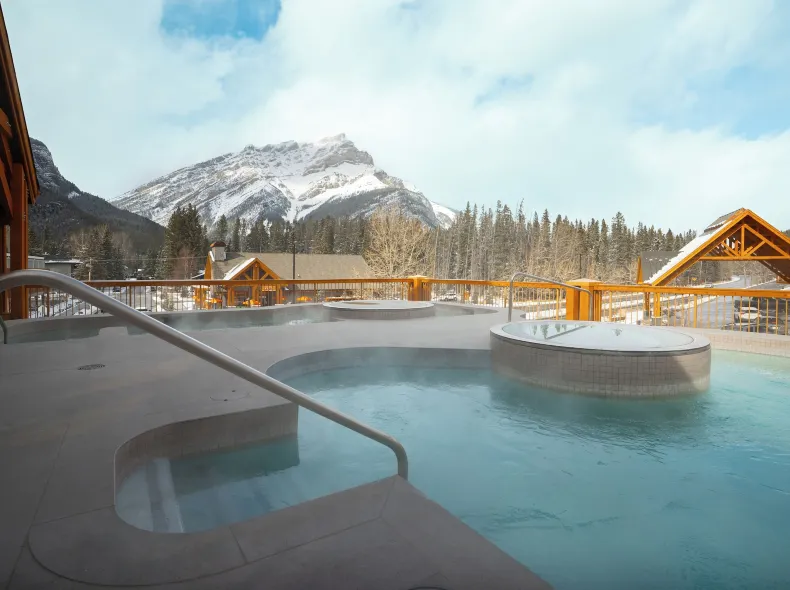 Otter Hotel