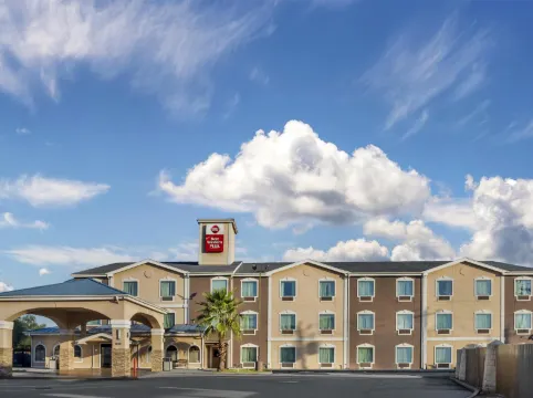 Best Western Plus Heritage Inn