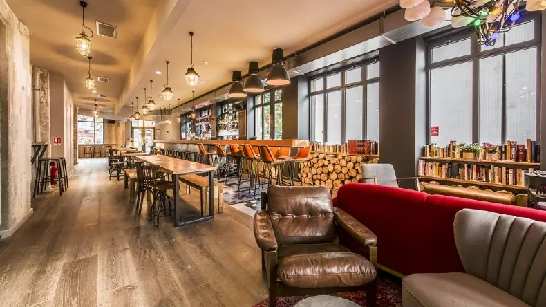 The People Paris Belleville