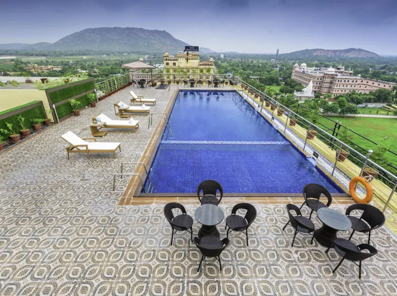 Golden Tulip Kukas Jaipur