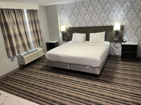 The Essence Hotel at JFK