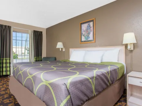 Super 8 by Wyndham Antioch/Nashville South East