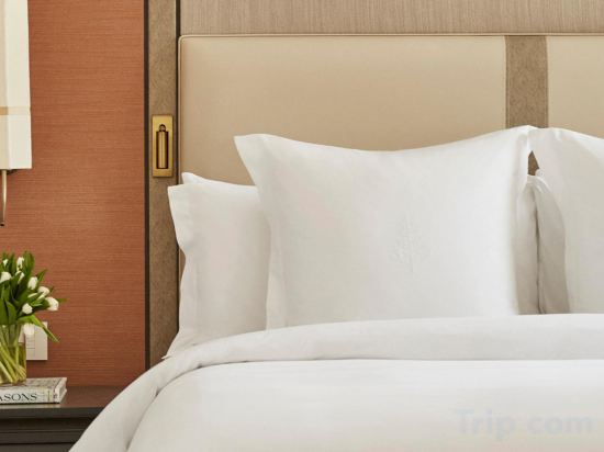Four Seasons Hotel Istanbul at Sultanahmet  Room Type - Superior Twin Room