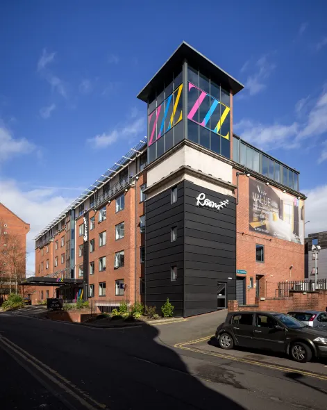 Roomzzz Nottingham City