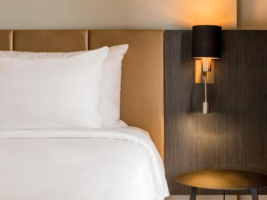 RADISSON HOTEL BERLIN CHARLOTTENBURG Room Type - Superior Room