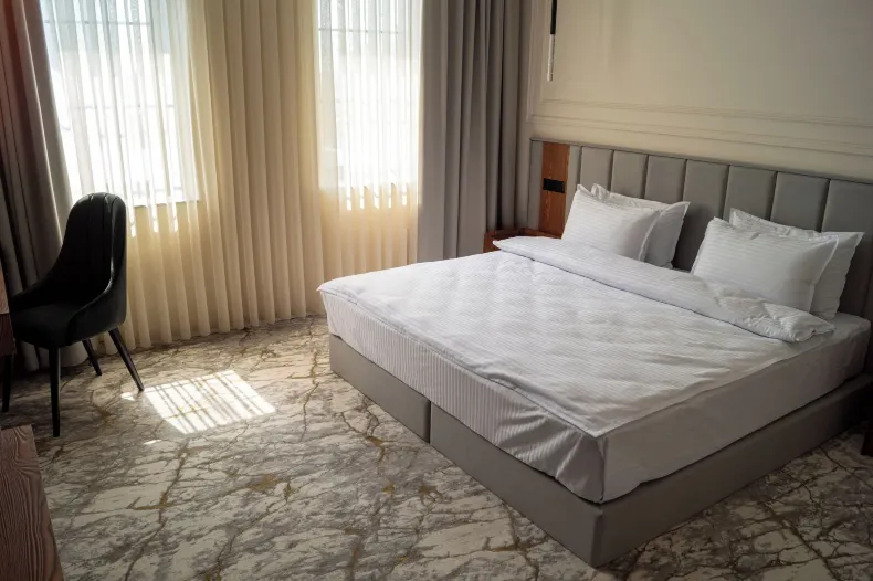 Meridian Plaza by Reikartz