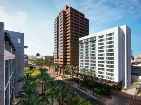 AC Hotel Phoenix Downtown