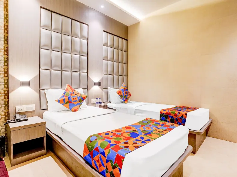 Fabhotel Abrol Suites