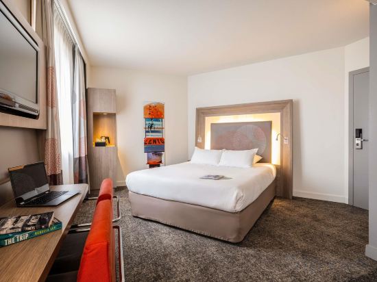 Novotel Brussels City Centre Room Type - Standard Double Room for persons with reduced mobility Novotel Brussels City Centre Room Type - Standard Double Room for persons with reduced mobility