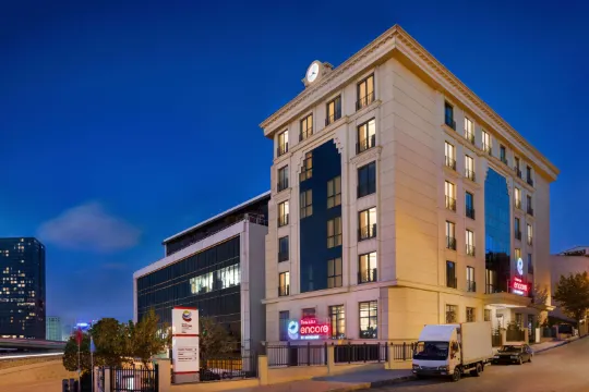 Ramada Encore by Wyndham Istanbul Basin Express