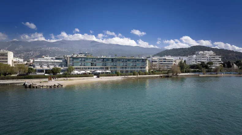 森雅佛洛斯多莫特飯店