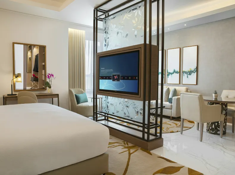 Al Jaddaf Rotana Suite Hotel