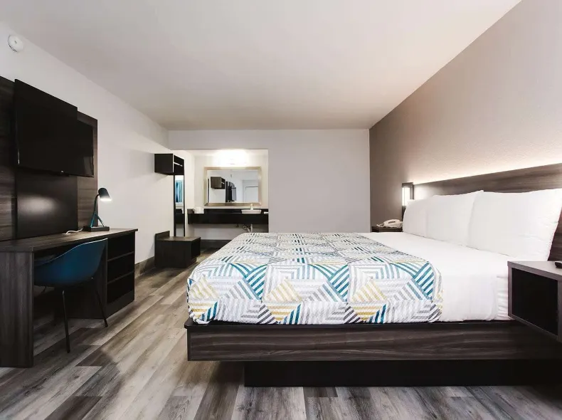 Studio 6 Houston, TX Medical Center NRG Stadium