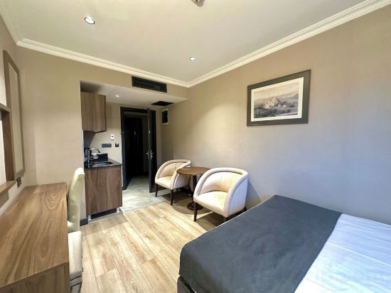 Mineo Hotel Taksim - Tap to explore photos