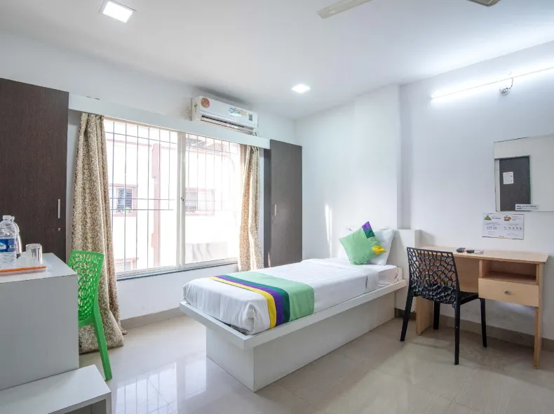 Treebo Empire Executive, Hinjewadi