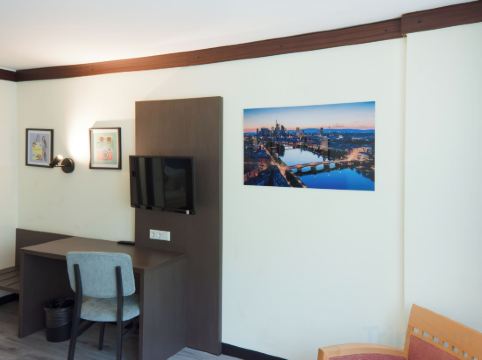 Garner Hotel Frankfurt - Palmengarten by IHG Room Type - Twin Room with two single beds